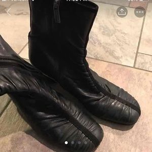 Taryn Rose Leather boots